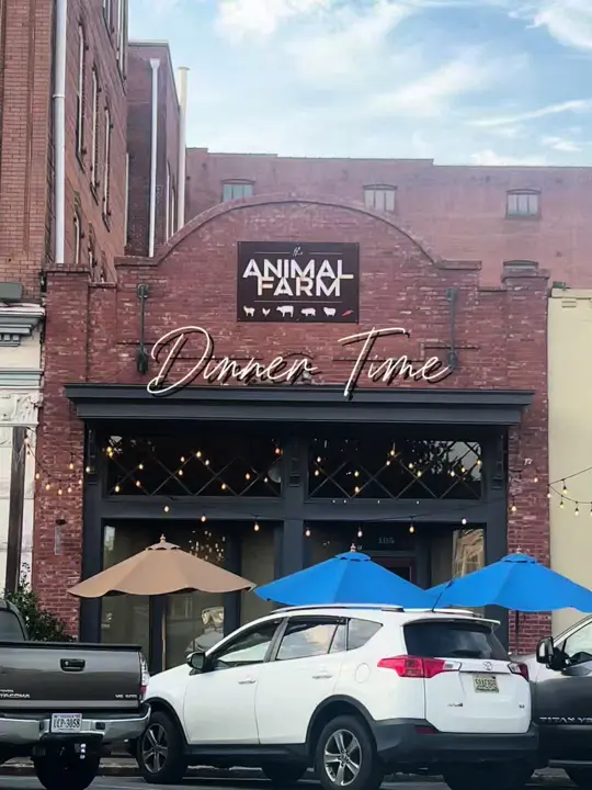 The Animal Farm in Columbus showing restaurant, farm to table, modern southern style menu, video by solexure on TikTok