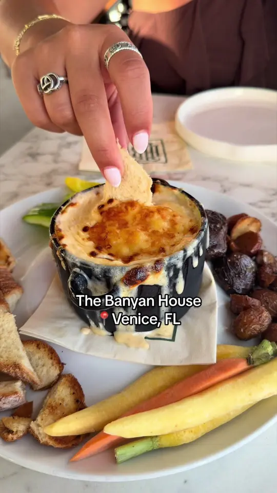 The Banyan House Restaurant in Venice showing food review, visit, video by gigibettss on TikTok