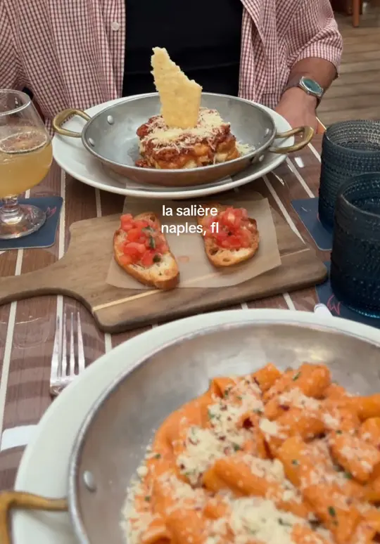 La Salière Naples in Naples showing italian food, pasta, video by faith.danielleee on TikTok