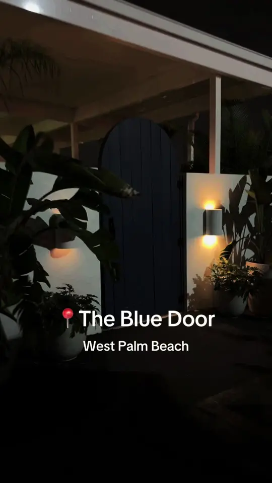 The Blue Door in West Palm Beach showing food, mediterranean cuisine, video by palmbeachnow on TikTok