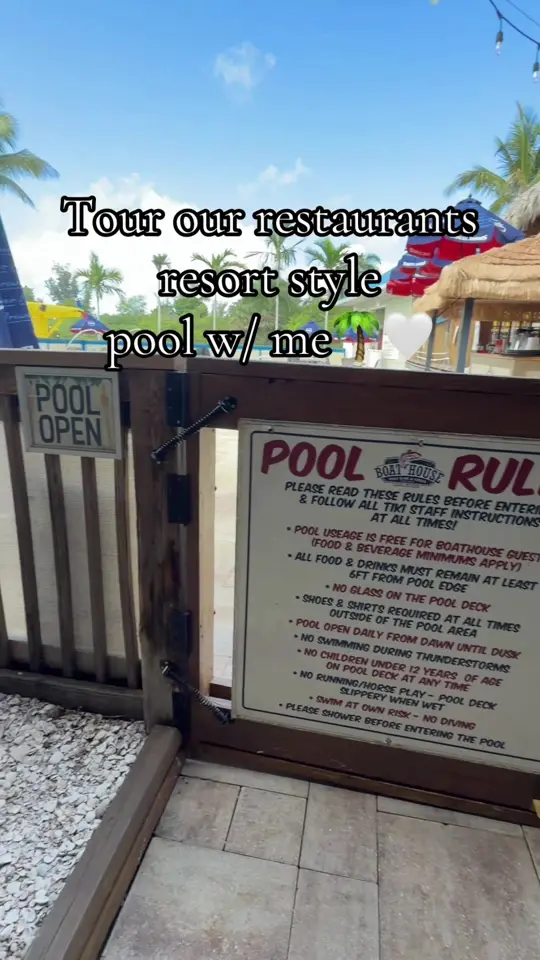 The Boathouse in Fort Myers showing cocktail, pool day, video by theboathousefm on TikTok