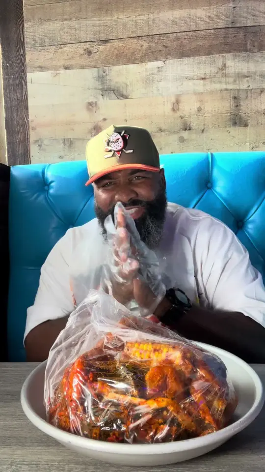 The Boiler Seafood Atlanta in Atlanta showing restaurant visit, seafood, video by Atlanta FoodGuy on YouTube