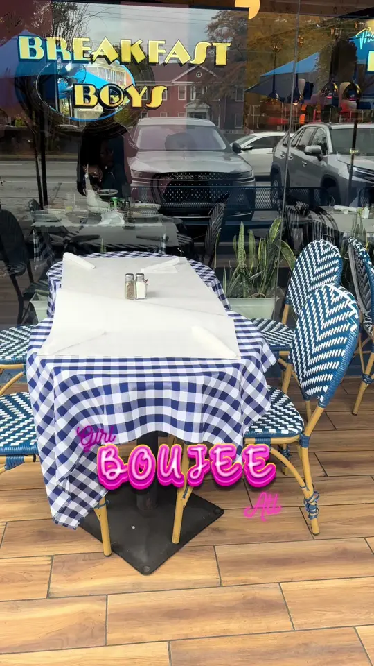 The Breakfast Boys in College Park showing food, breakfast potatoes, eggs, buttery croissant, chicken sausage, fried chicken, pancakes, blueberry tito’s, video by boujeegirlatl on TikTok
