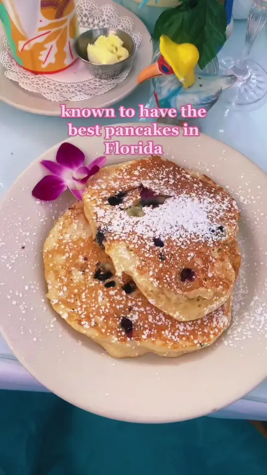 The Breakfast House in Sarasota showing review, visit, video by carzjean on TikTok