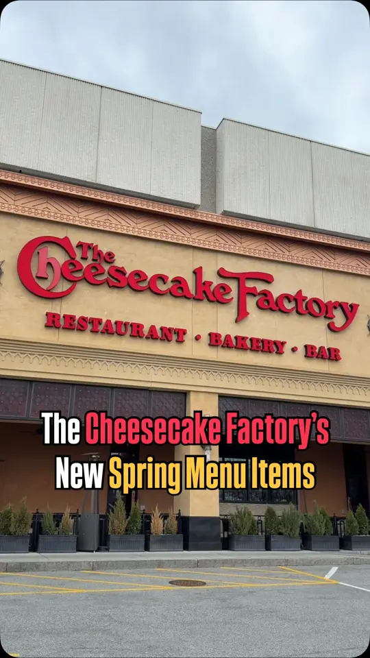 The Cheesecake Factory in Palm Beach Gardens showing appetizer, hand breaded pickle fries / appetizer, spicy jambalaya arancini / appetizer, asian chicken nachos, video by snachwithzach on Facebook