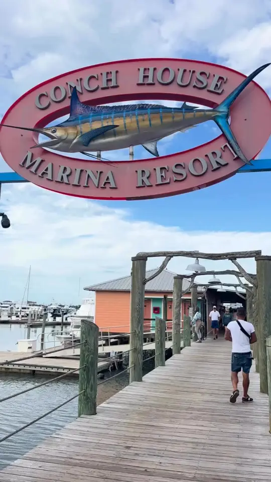  in Florida showing atmosphere, live music, drinks, video by Visit St.Augustine on Facebook
