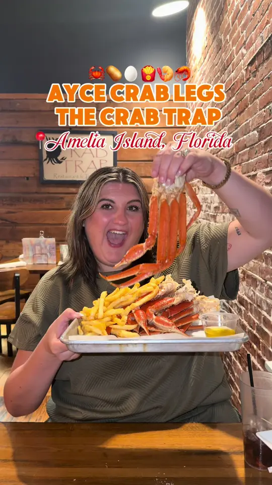 The Crab Trap in Fernandina Beach showing food, crab legs, food, filet mignon sliders, video by mangiawithtay on TikTok