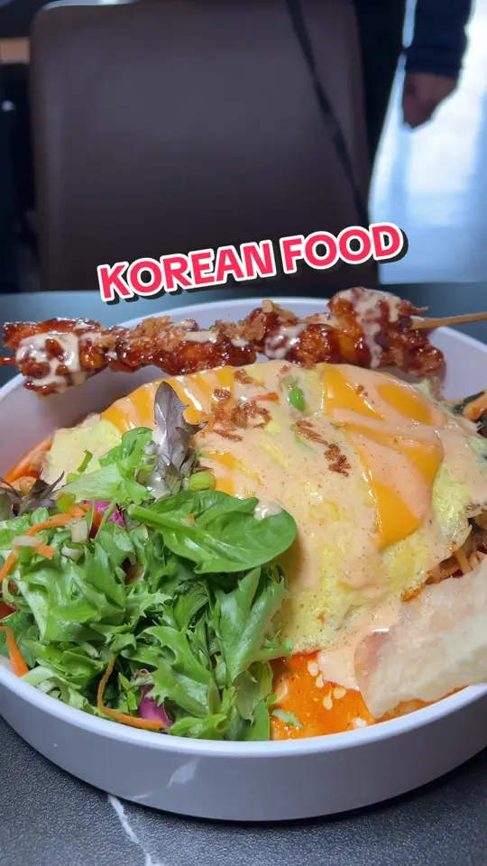 The Cream in Duluth showing food, korean fried chicken, ramen, shrimp, waffles, croffle, coffee, ube latte, tea, nutella london fog, mango, bulgogi beef, video by destinyseats on TikTok