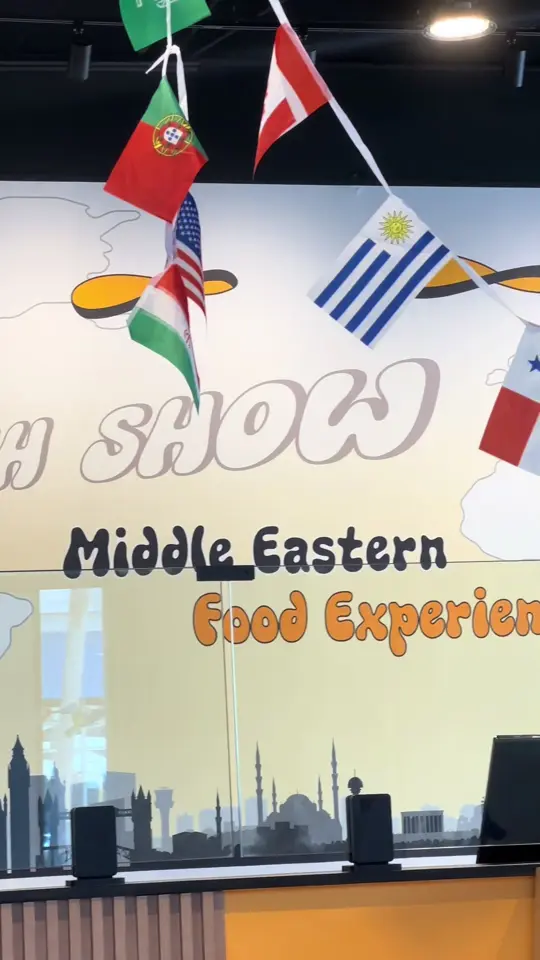  in Florida showing review, falafel wrap, chicken kabab wrap, mango juice, garlic sauce, video by letsdineanddash on TikTok