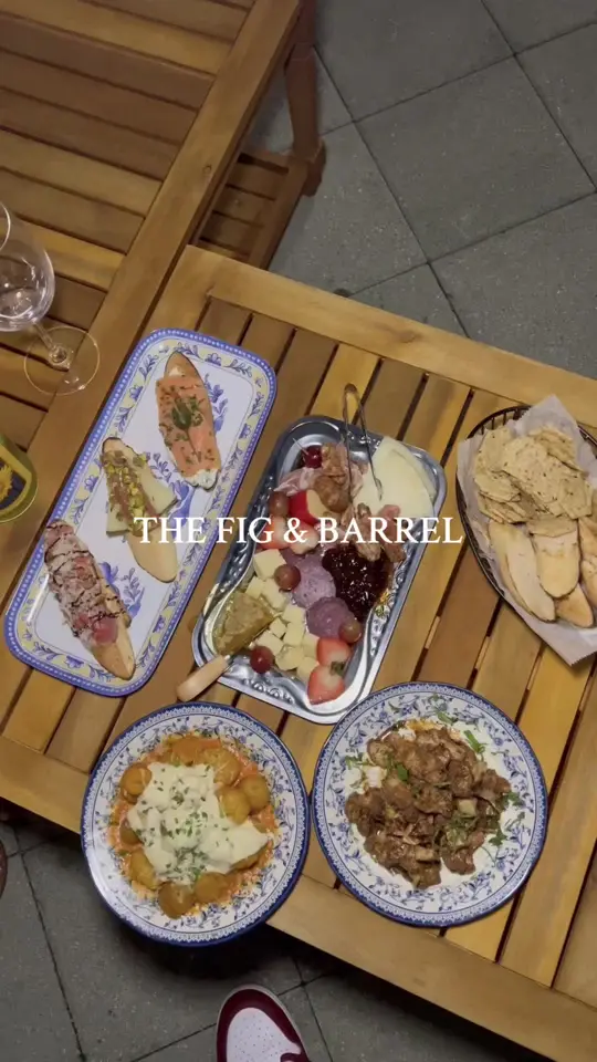 The Fig & Barrel in Boynton Beach showing review, visit, video by sk8natethefoodie on TikTok