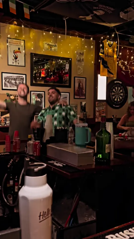  in Florida showing karaoke, happy hour, video by The Galway Shawl on Facebook