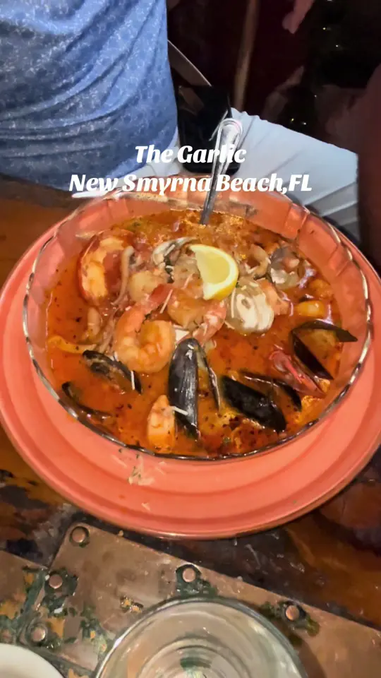 The Garlic in New Smyrna Beach showing restaurant, visit, video by brittanyborman on TikTok