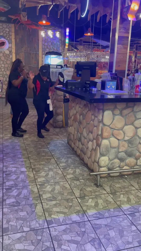 The Juicy Crab in Buford showing dj night, karaoke, video by The Juicy Crab Buford on Facebook