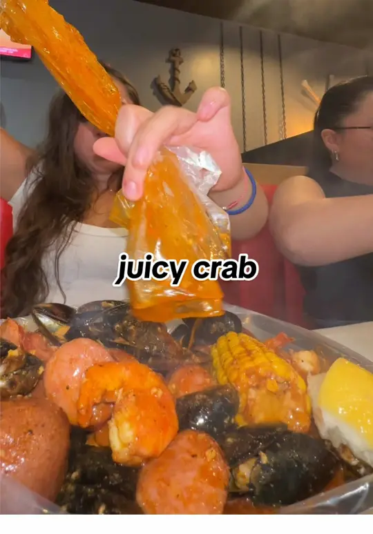 The Juicy Crab in Kennesaw showing seafood boil, seafood, video by lachaparrakcome on TikTok
