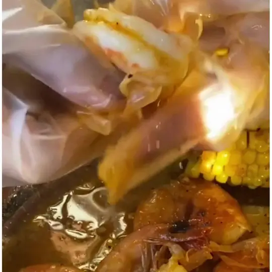 The Juicy Crab - Newnan in Newnan showing seafood boil, cajun seafood, food, video by The Juicy Crab Newnan - Newnan, GA on Facebook