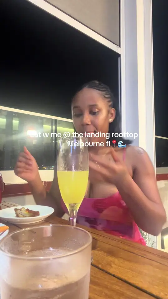 The Landing Rooftop in Melbourne showing review, atmosphere, video by reddhoneyy on TikTok