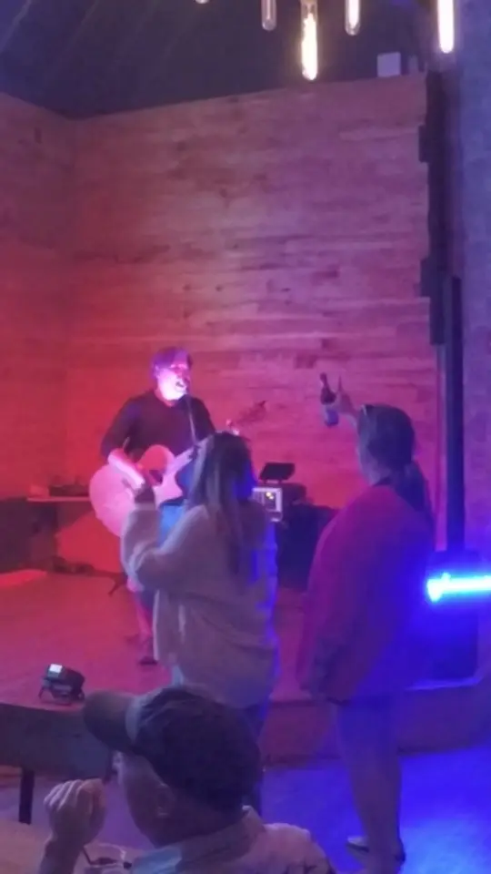The Lucky Screw in Fort Myers showing live music, acoustic vibes, crowd atmosphere, video by joeybouzamusic on TikTok
