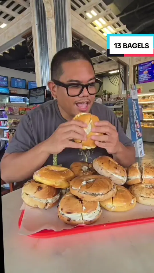  in Florida showing food challenge, bagels, video by waynealgenio on TikTok