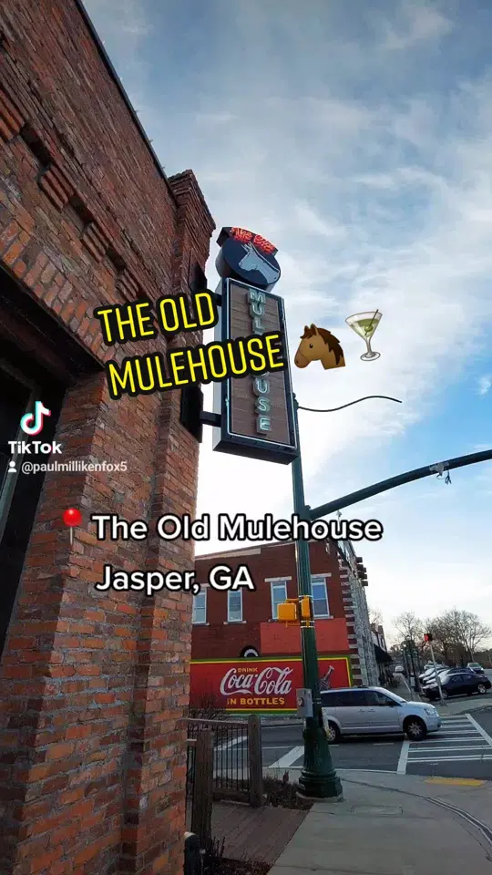 The Old Mulehouse in Jasper showing restaurant visit, live music, cocktails, mountain views, video by fox5_atlanta on TikTok