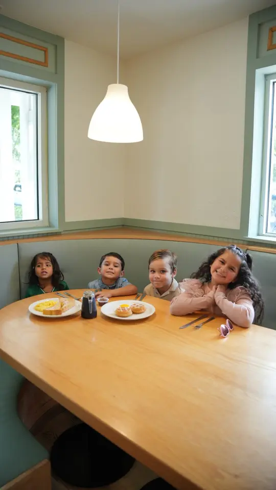  in Florida showing brunch, pancakes, family dining, video by OPH Florida on Facebook