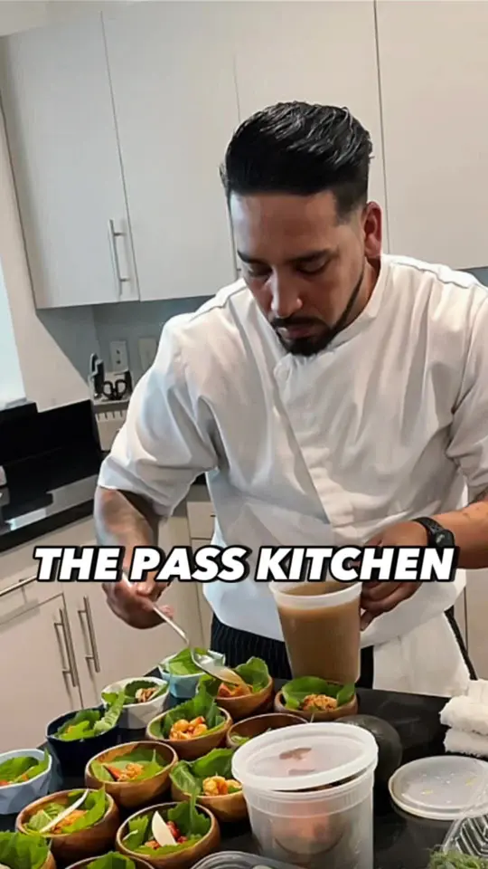 THE PASS KITCHEN in Altamonte Springs showing food truck, take-out shop, fine dining catering, krunchwraps, tacos, wings, pizzas, video by eatswithalicia on TikTok