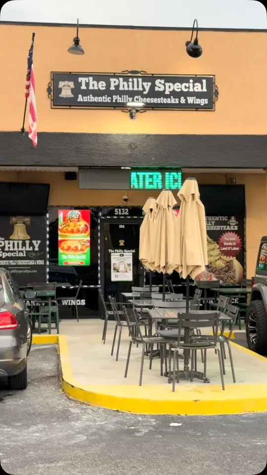 The Philly Special in Land O' Lakes showing review, visit, food, egg rolls, arcade games, sports-bar atmosphere, video by Jordan Ambrose on Facebook
