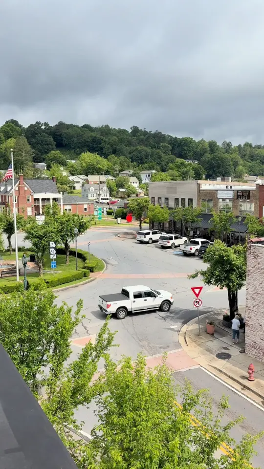 The Roof Ellijay in Ellijay showing review, atmosphere, cocktail, bacardi blueberry mojito, sprig & berry cocktail, bologna sliders, video by Pick Ellijay on Facebook