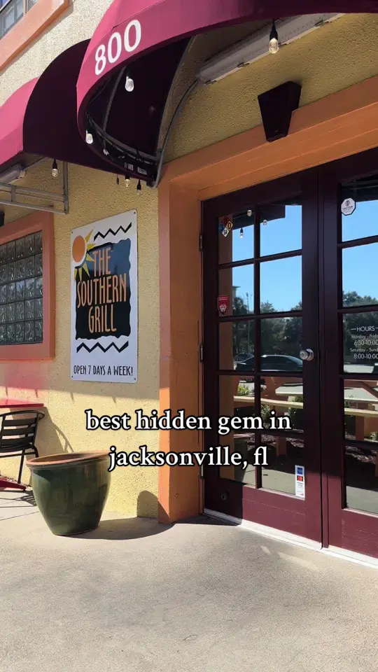 The Southern Grill in Jacksonville showing restaurant visit, food, drinks, breakfast, brunch, video by alexajanowski on TikTok