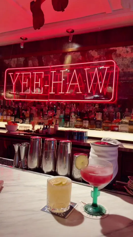 The Vinyl Room in Savannah showing cocktail, atmosphere, video by the.leisure.thread on TikTok
