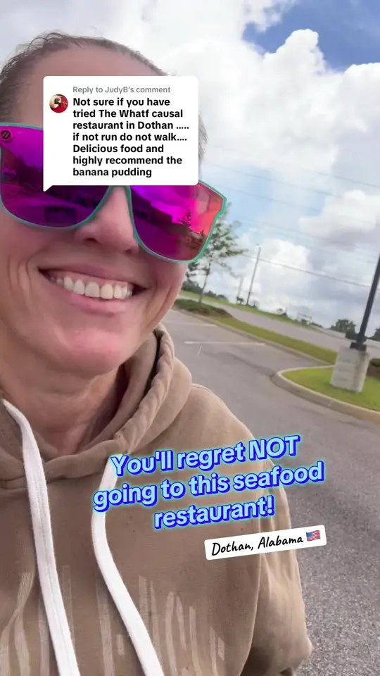The Wharf in Marianna showing casual seafood restaurant, lunch meal, video by gdayfromtheusa on TikTok