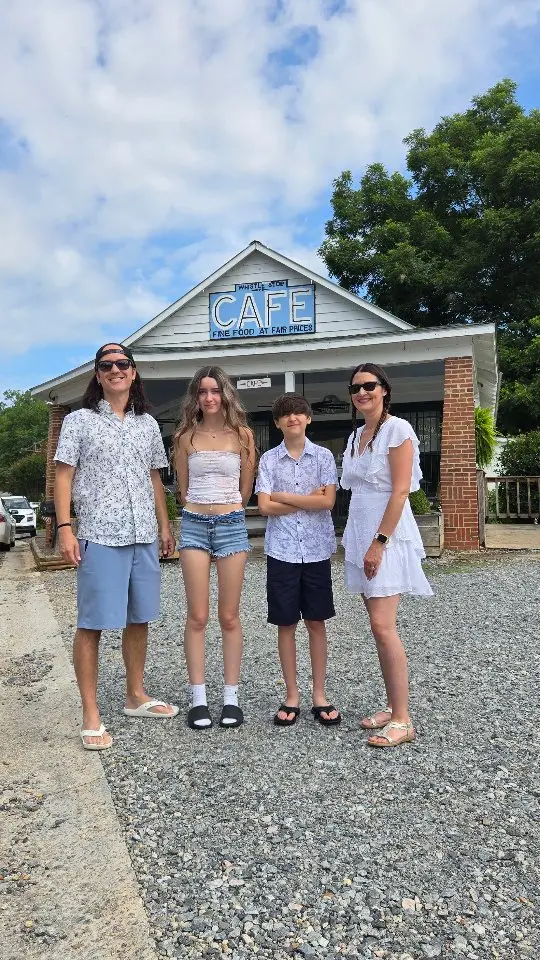 The Whistle Stop Cafe in Juliette showing visit, fried green tomatoes, video by Shroom Elvis on Facebook