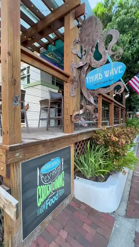 Third Wave Cafe & Wine Bar in New Smyrna Beach showing dinner, cafe, wine bar, video by rcmgnaples on TikTok
