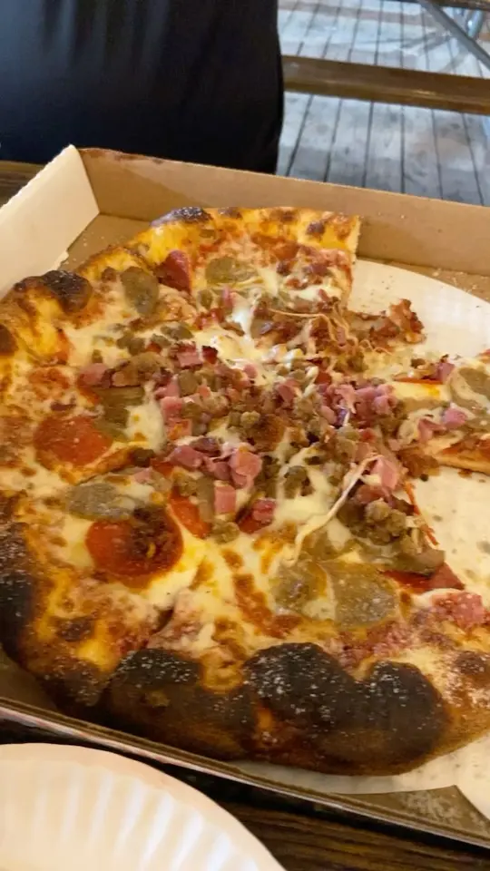 Thomas' Pizzas & Cream in Panama City Beach showing pizza, visit, video by CARVER ADVENTURES  on YouTube