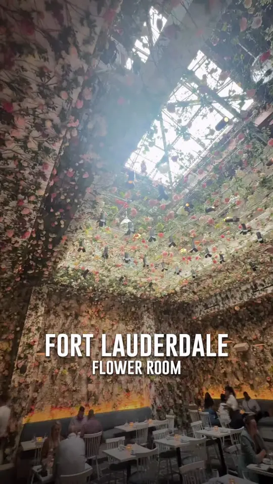  in Florida showing restaurant, dining room, atmosphere, interior design, video by Fort Lauderdale Downtown on Facebook