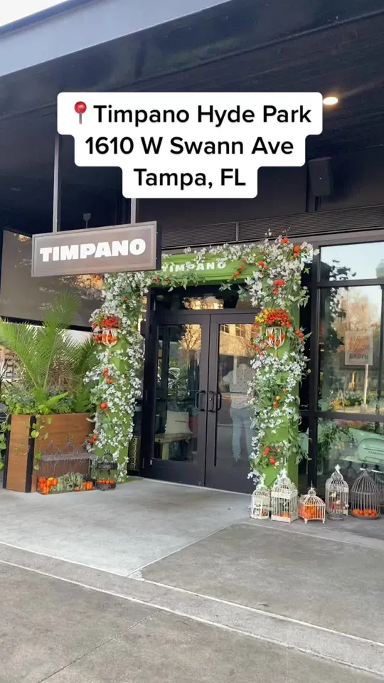 Timpano Hyde Park in Tampa showing restaurant visit, food review, pasta, video by thetampabayguide on TikTok