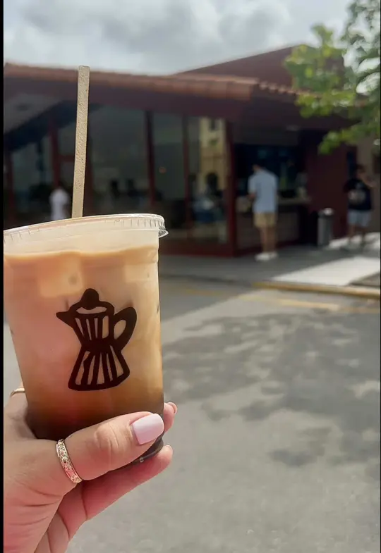 Tinta y Café - Coral Gables in Coral Gables showing food, croqueta de jamón, drink, iced café con leche, video by simply.biancha on TikTok