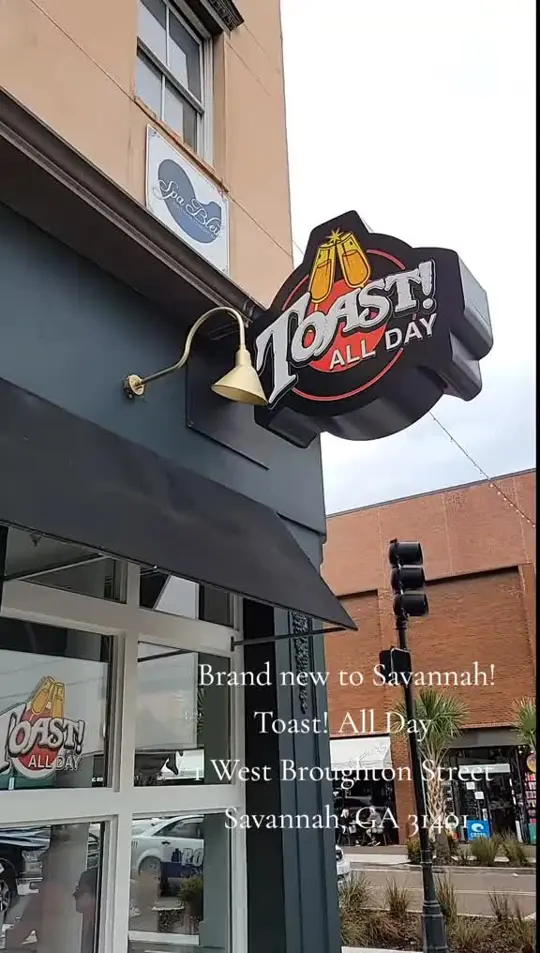 Toast! All Day in Savannah showing brunch, restaurant visit, video by bethany.harris16 on TikTok