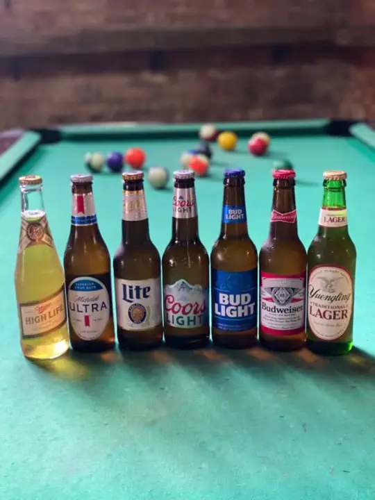Toboggan Steve's in Americus showing happy hour, drinks, video by Toboggan Steve's on Facebook