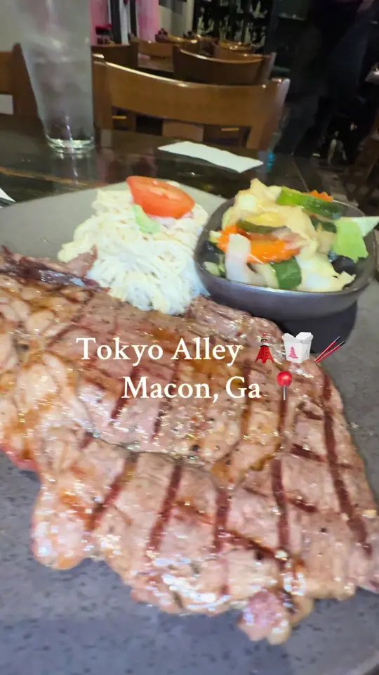 Tokyo Alley in Macon showing review, lunch, dinner, sesame chicken, lemon chicken, video by chass______ on TikTok