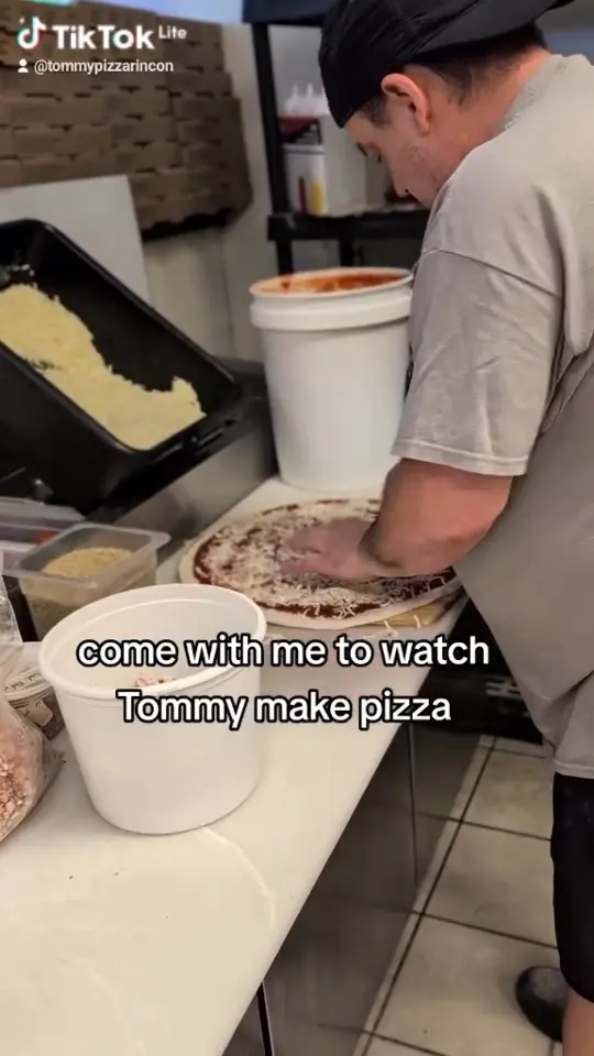 Tommy's Pizza and Pasta in Rincon showing pizza, pasta, video by Tommy's Pizza and Pasta on Facebook
