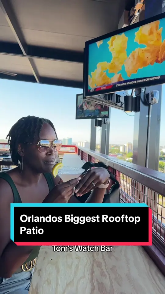 Tom's Watch Bar in Orlando showing review, visit, cocktail, nachos, prime rib dip, video by expeditionwatson on TikTok