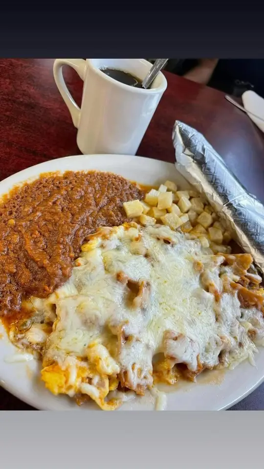 Torres Mexican Restaurant in Trion showing restaurant, mexican food, video by Torres Mexican Restaurant on Facebook