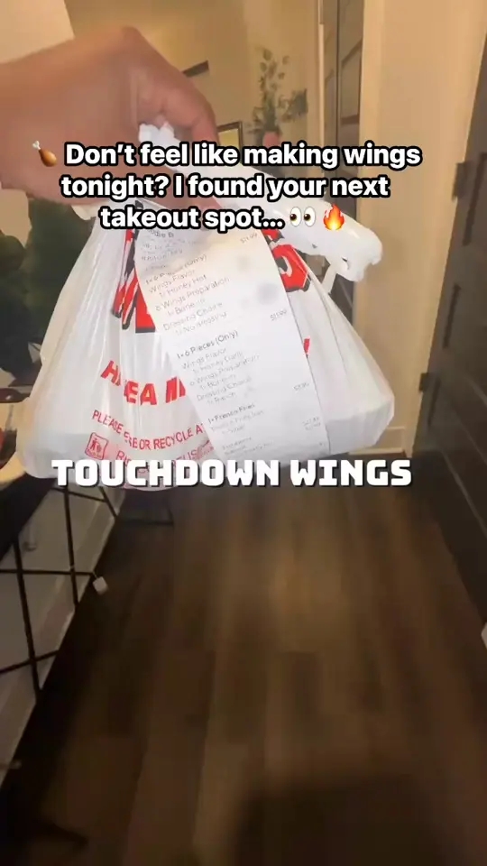 Touchdown Wings at Smyrna in Smyrna showing visit, wings, video by FoodieBawse on Facebook