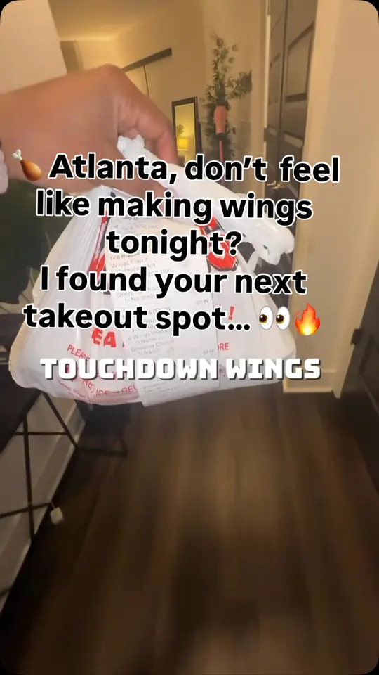 Touchdown Wings in Fairburn showing review, crispy wings, sauced wings, seasoned fries, video by FoodieBawse on Facebook