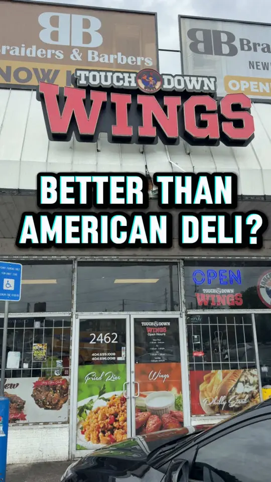 Touchdown Wings in Griffin showing food review, honey hot wings, spicy teriyaki wings, honey garlic wings, video by amberbypass on TikTok