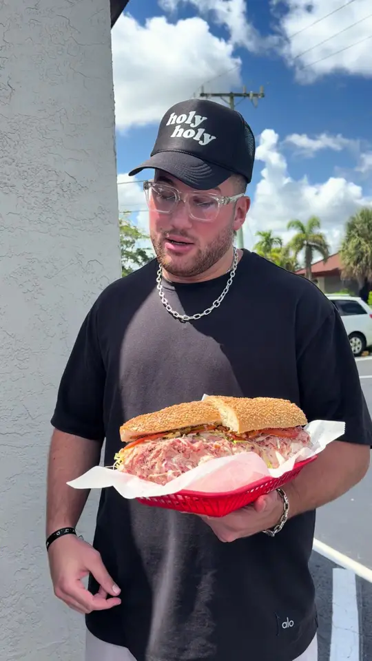 Town Hero Lantana in Lantana showing visit, review, video by townherosubs on TikTok
