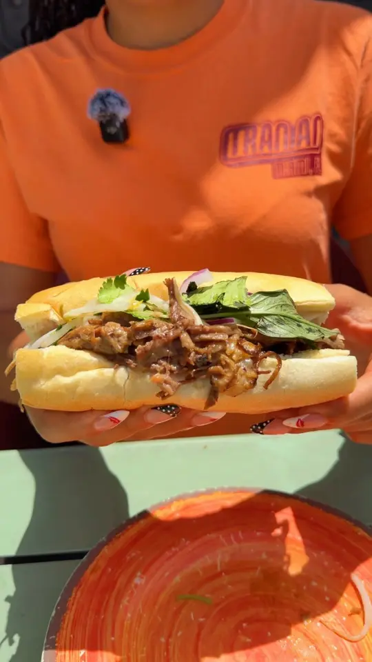  in Florida showing food, pho dip, video by Tran An on Facebook