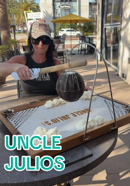 Uncle Julio's Orlando on TikTok, video by bossmareenergy