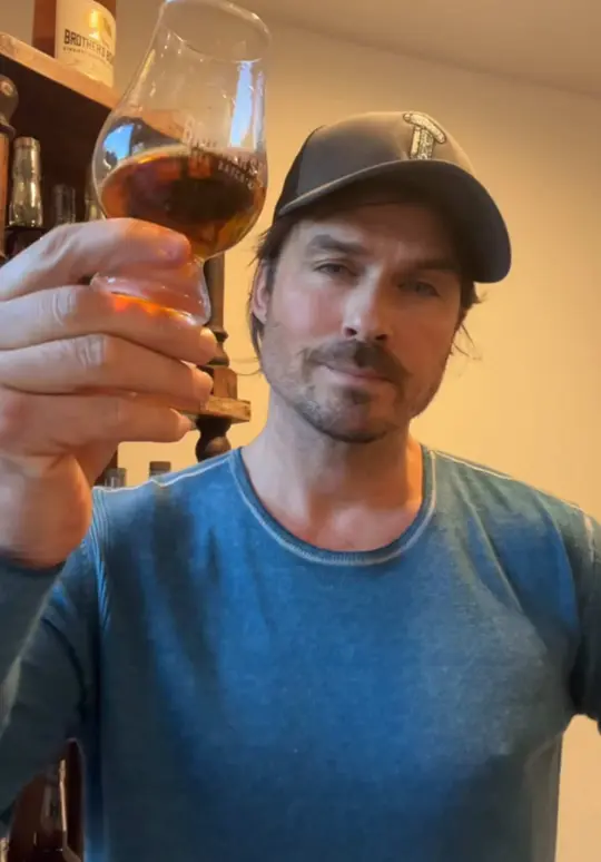 Uno Pizzeria & Grill in Orlando showing event, bourbon dinner, tasting menu, video by iansomerhalder on TikTok