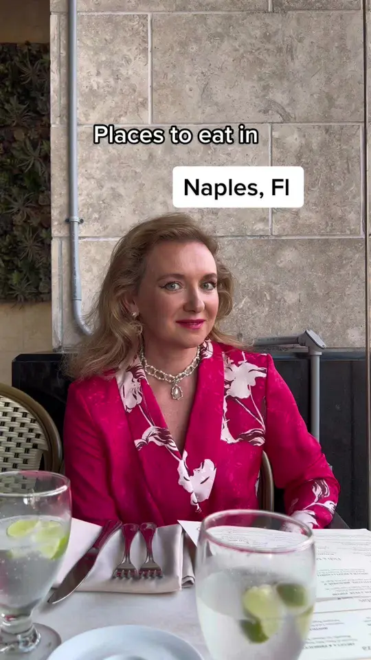 Vergina in Naples showing restaurant visit, naples downtown, video by victoriakashkin on TikTok
